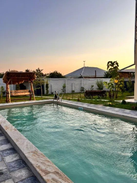 Event space with 2 bedrooms, for 6 guests, 700 m²