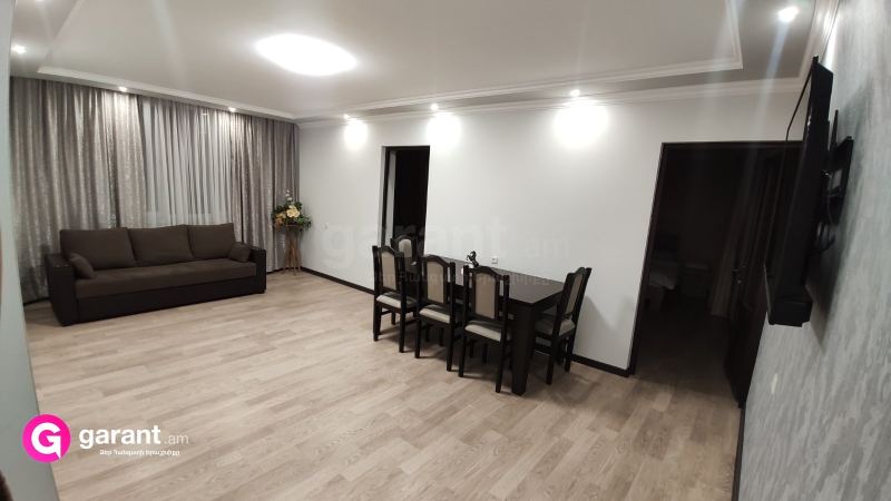 Բնակարան՝ 2 ննջասենյակով, 4 հյուրի համար, 78 մ²