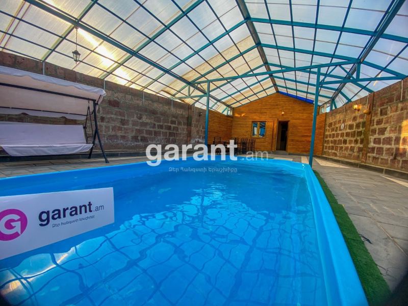 Ara Ler – Pool & Garden Villa