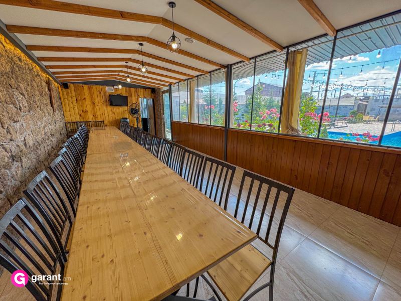 House, for 1 guest, 600 m²