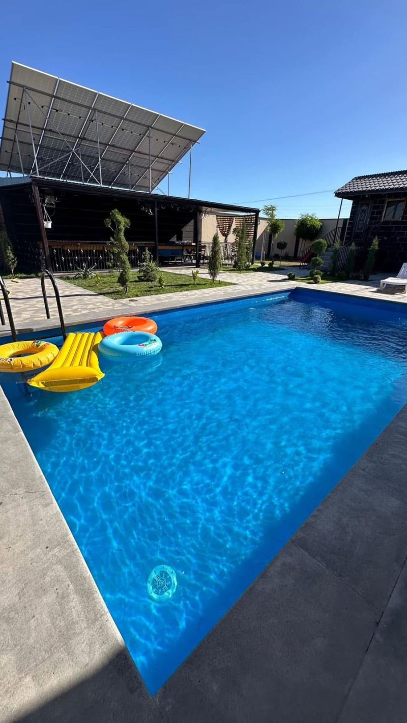 Միջոցառումների վայր՝ 1 ննջասենյակով, 1 հյուրի համար, 405 մ²