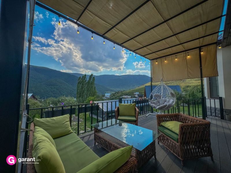 House with 5 bedrooms and pool, for 14 guests, 225 m²